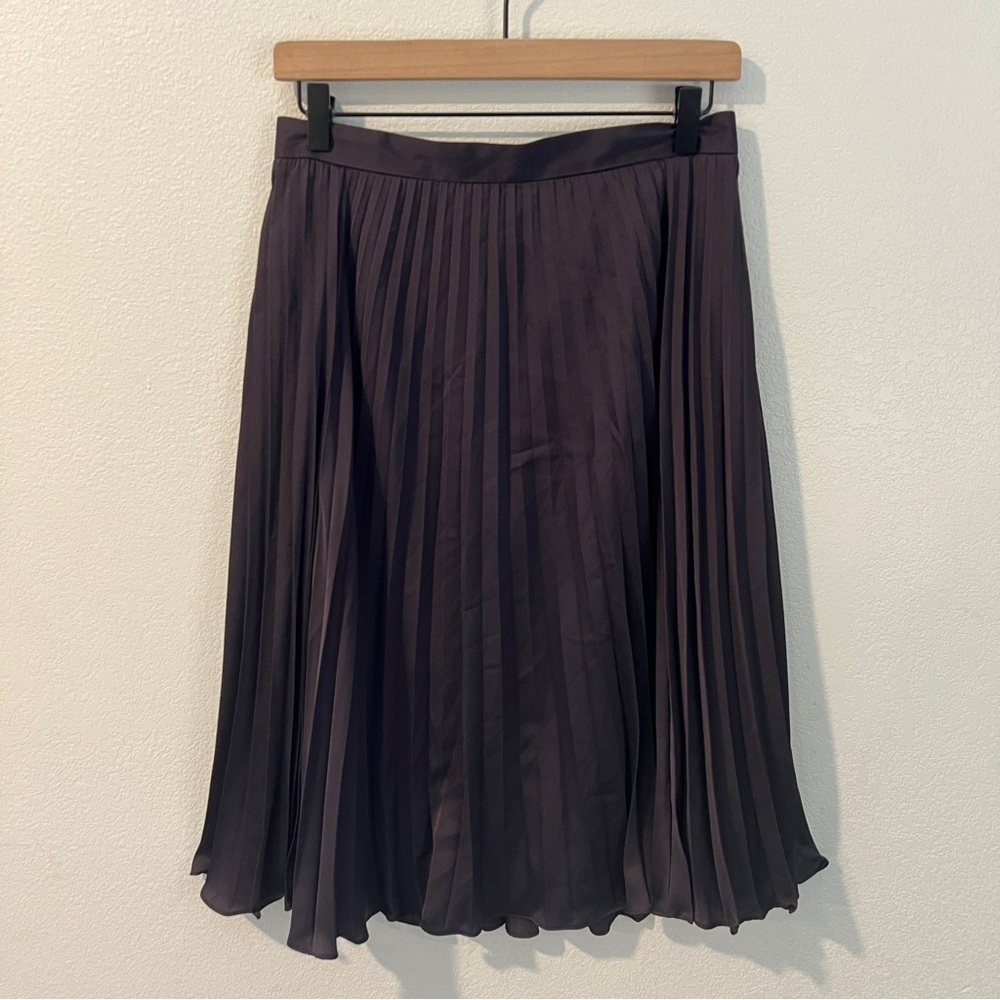 Ann Taylor Purple Satin Pleated A-Line Midi Skirt Size 4 NWT